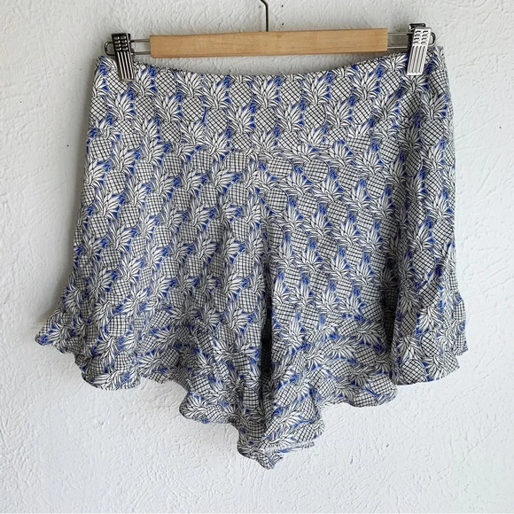 Anthropologie Maeve Pineapple Print Flutter Shorts Sz 2 - Picture 3 of 7